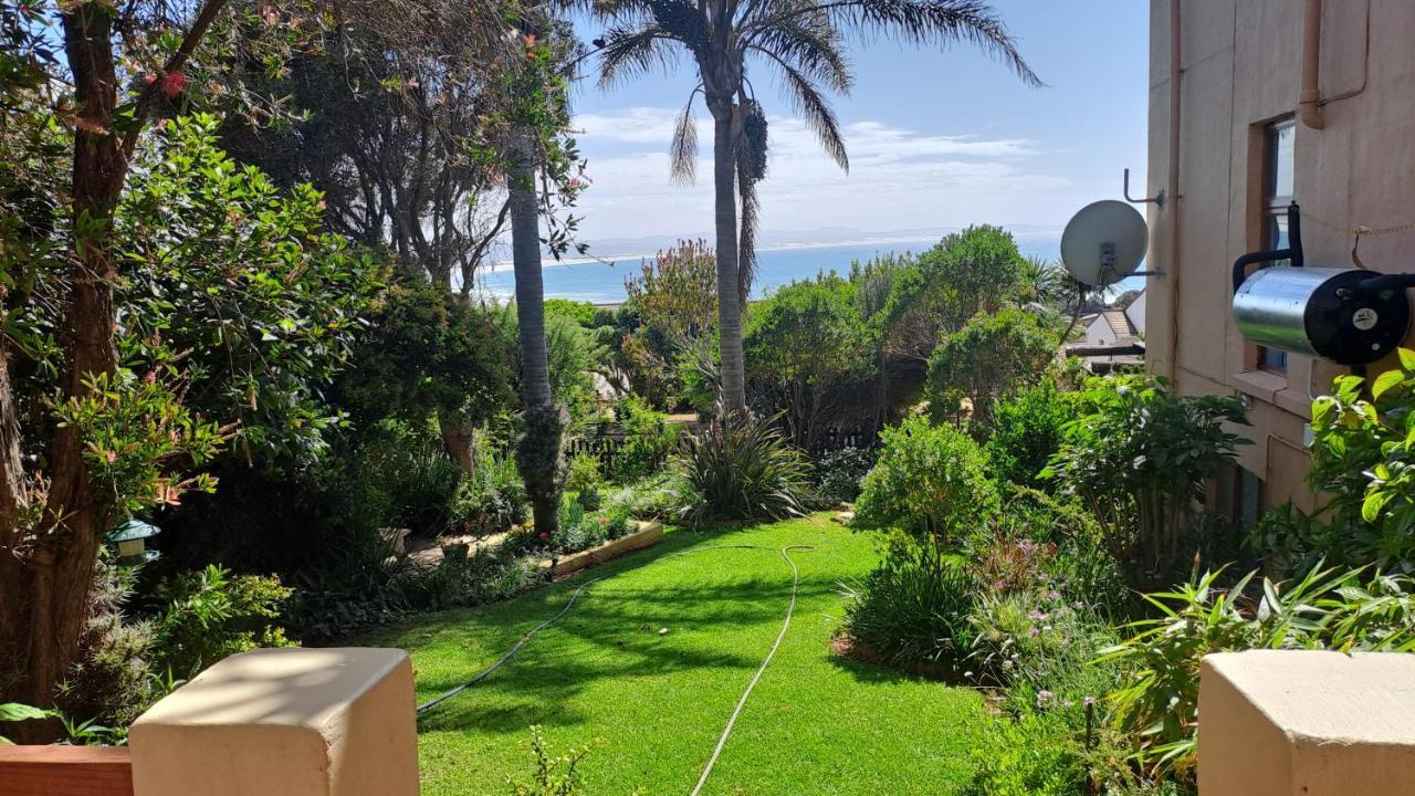 A1 Kynaston Self Catering Or Bed And Breakfast Jeffreys Bay Exterior foto